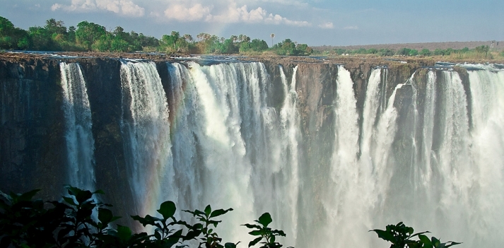 Zambia &ndash; L&acute;impetuoso fiume Zambesi, le splendide cascate Vittoria e la natura selvaggia dei Parchi Naturali pi&ugrave; incontaminati dell&acute;Africa 3