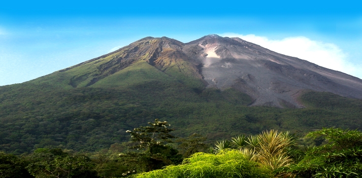 Costa Rica - Oasi tropicale dove la natura intatta si manifesta in tutta la sua forza.